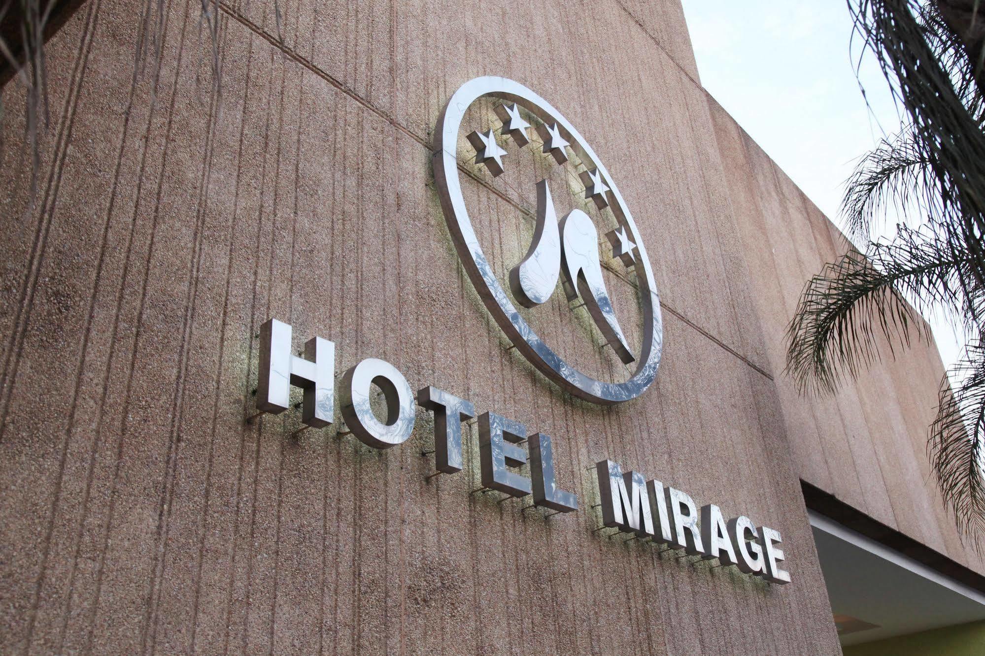 Hotel Mirage Queretaro Bagian luar foto
